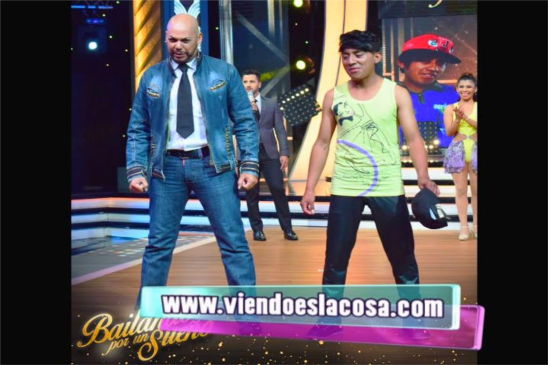 Ronald Ramos aprende a modelar con Sixto Nolasco