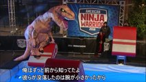 【海外の反応】「アメリカが遂に日本のやり方を理解し始めた！」アメリカ版”SASUKE”に出場したティラノサウルスが全米を熱狂の渦に！
