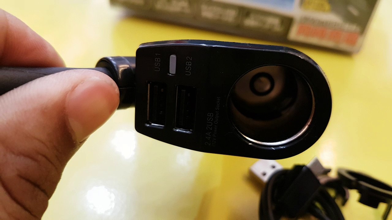 MOBILE HOLDER WITH CHARGER 2.4A