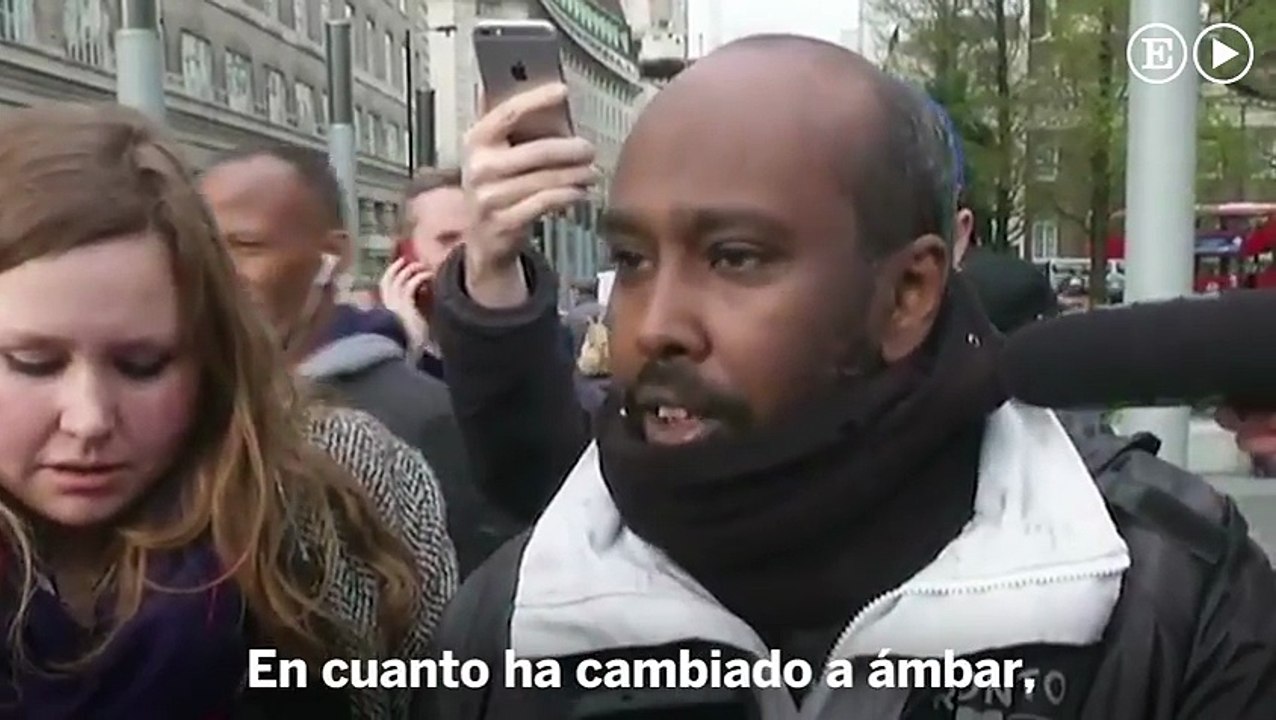 "Es como si un coche se lanza ahora contra nosotros" uno de los testigos del atropello en Londres