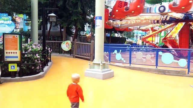 Learn about Animals for Toddlers – Funny Zoo Animal Sounds – Elephants with Blippi