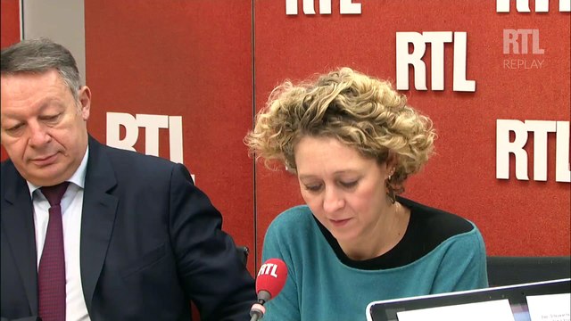 Présidentielle 2017 : Mélenchon vit sa campagne comme un show-man , constate Alba Ventura