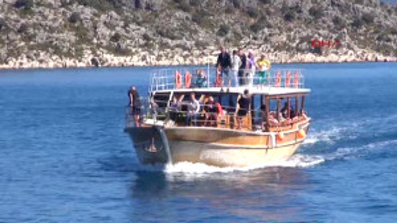 Demre Rus Turistler Demre'ye Yaz Getirdi