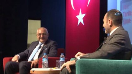Mehmet Büyükekşi, "Tecrübe Paylaşımı Eğitime Önemli Katkılar Sağlıyor"