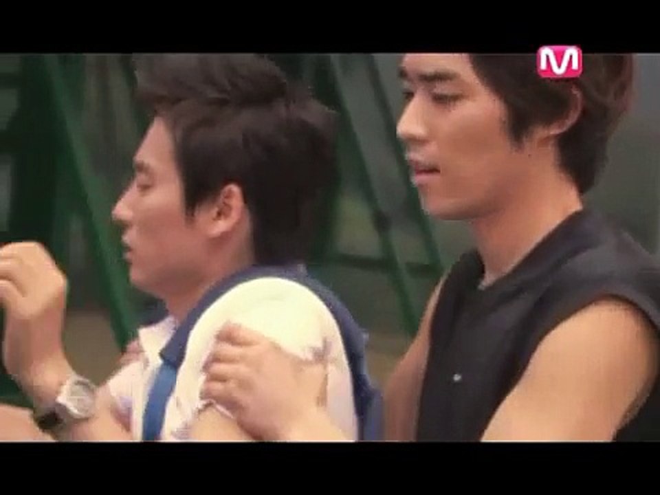 Brown Eyes Because of you (English Subtitles)