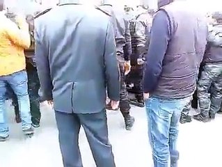 ميناء رادس  مواجهات عنيفة بين الأمن والديوان