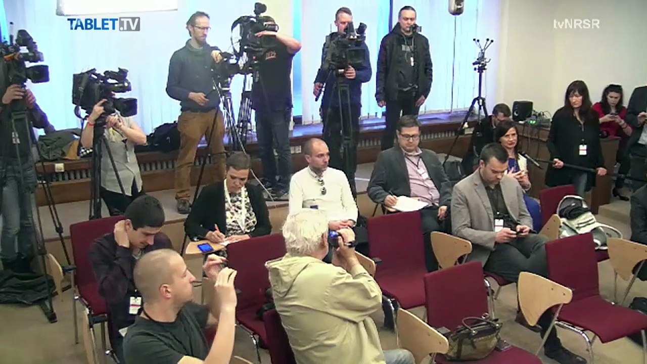 ZÁZNAM: Kauza Čistý deň: Opozícia navrhne odvolať ministra Richtera