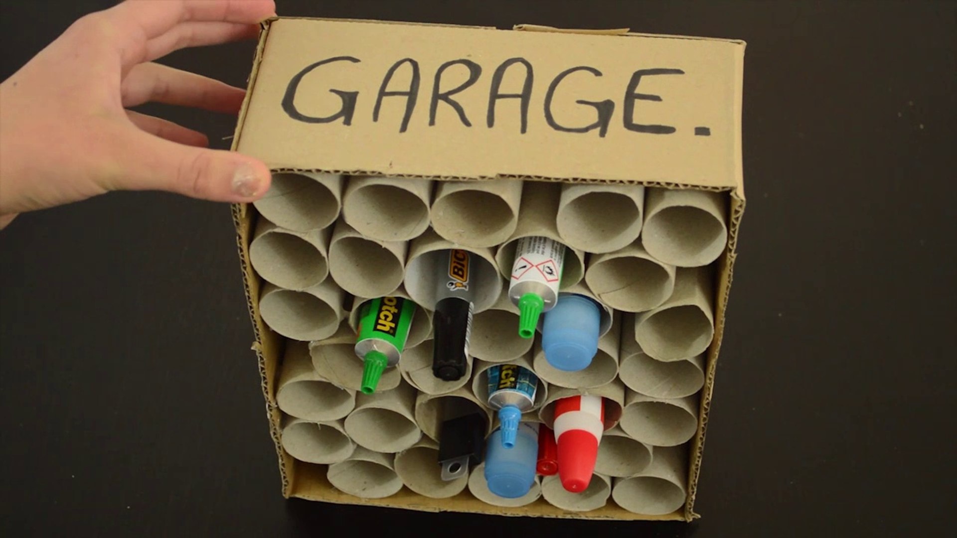 DIY : Un garage rangement en rouleaux de papier toilette - Vidéo Dailymotion