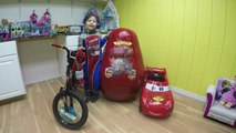 GIANT EGG SURPRISE TOYS Glowing Disney Cars Lightning McQueen PowerWheels Ride On Car & Bicycle-zC-8c