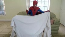 Spiderman vs Joker vs Pink Spidergirl vs Batman - Spiderman Becomes A Ghost! - Fun Superheroes  -)-Ip5FTRG