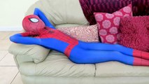 Spiderman vs Joker vs Pink Spidergirl vs Batman - Spiderman Becomes A Ghost! - Fun Superheroes  -)-Ip5FT