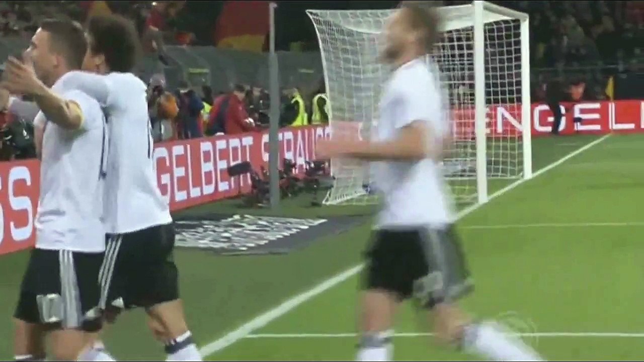 Lukas Podolski Gol Alemania 1 - 0 Inglaterra 22.03.2017