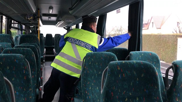 Contrôles de gendarmerie dans les cars scolaires