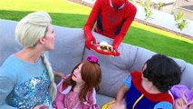 Frozen Elsas Sunburn!! Funny Prank w/ feather W/ Disney Princesses & pink spidergirl and