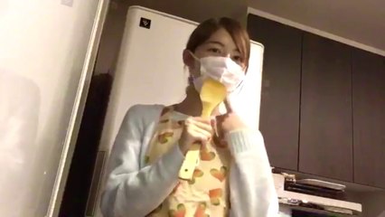 matsui jurina singing mango no.2 while cooking