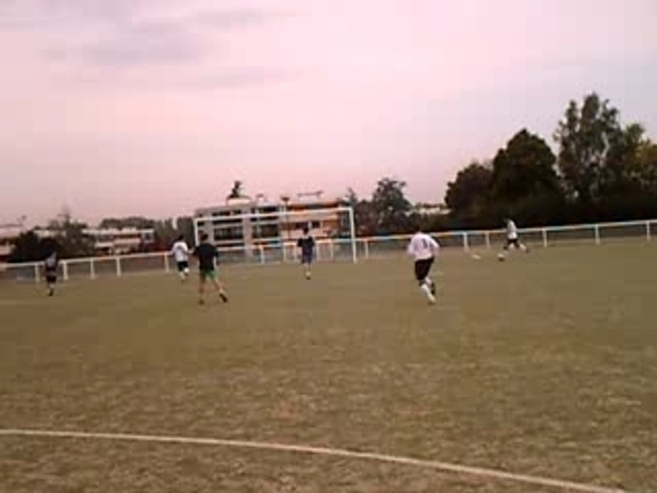 But de la tête de Vince
