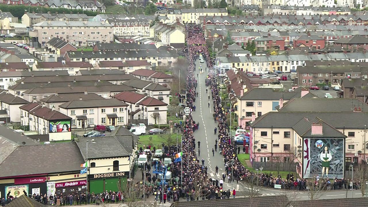 GB: funérailles de Martin McGuinness dans sa ville de Derry