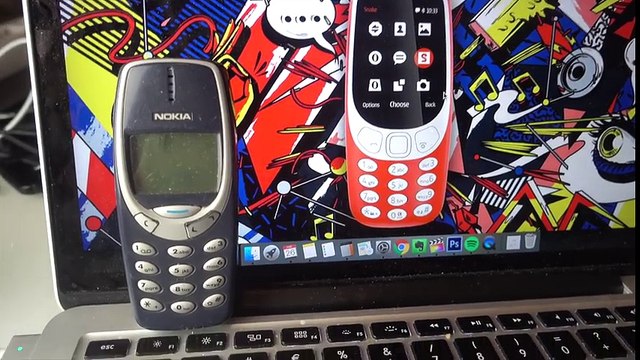 Original Nokia 3310's Reaction to the NEW 2017 3310 and Being Replaced Feels!