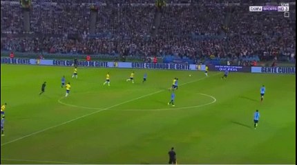 هدف المنتخب البرازيلي الصاروخي في مرمى الاوروغواي