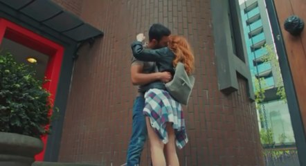 جميع قبلات عمر ودفنه في المسلسل التركي حب للايجار مع اغنيه بحبك وحشيني امير دندن