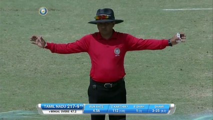 Batsmen gets out in the unluckiest way possible