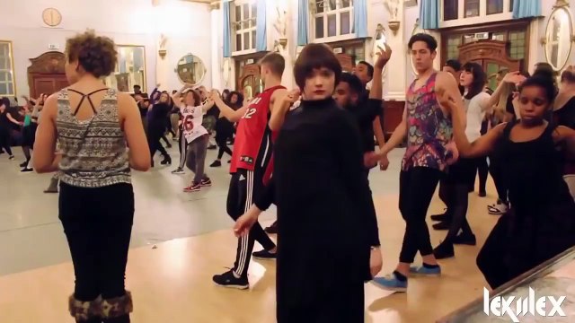 リオ五輪閉会式で話題になったAyaBambi(アヤバンビ)がロンドンでダンスを披露し拍手喝采！！ 【KSM】リオ五輪閉会式の日本の演出に海外から大絶賛の嵐 海外「とことん日本だった