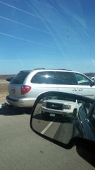 Guy Jumps on Semi to Run from Cops