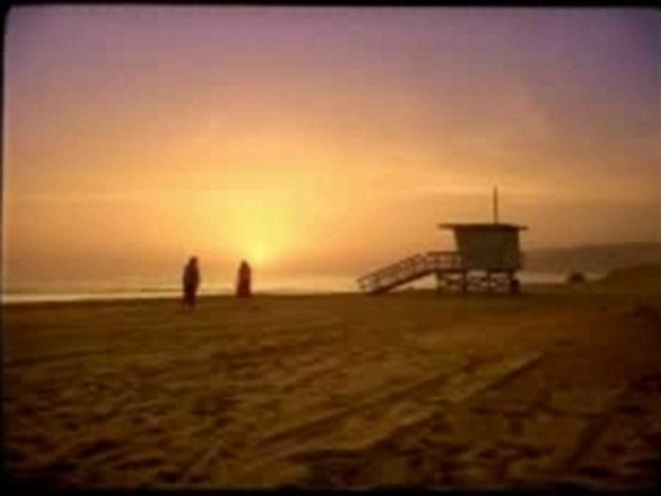 Blonde, beach and romanticism