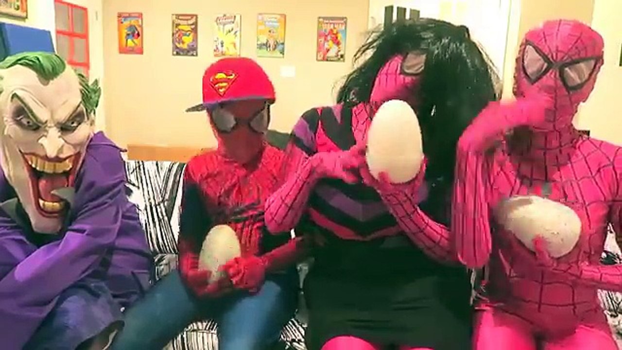 Hatchimals GIANT Surprise Egg ATTACKS Superhero Superstars - Spiderman vs Joker, Pink Spidergirl