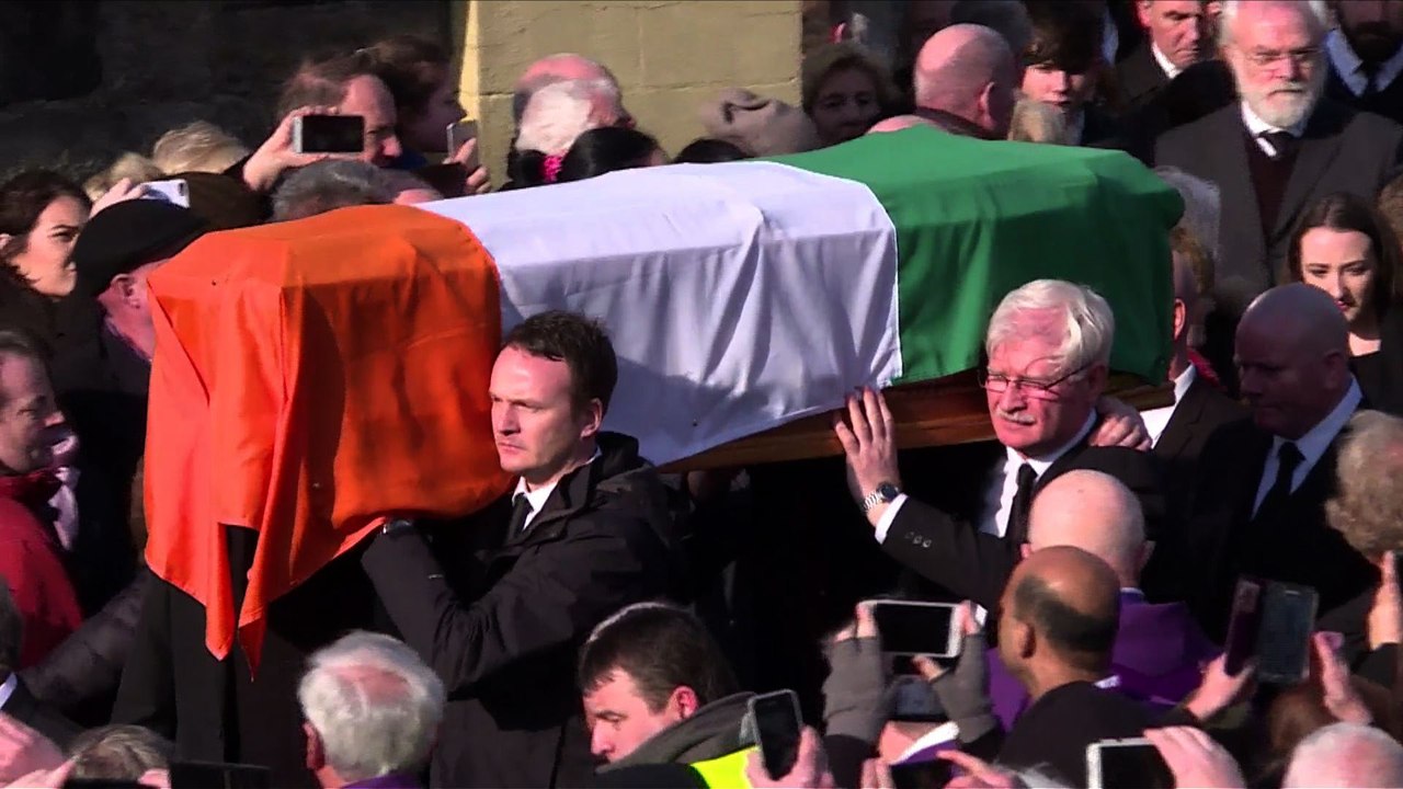 GB: funérailles de Martin McGuinness dans sa ville de Derry