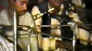 Main Ne Dekha Use Ibtada Ho Gaye Nusrat Fateh Ali Khan Live In Sabri Darbar 1990