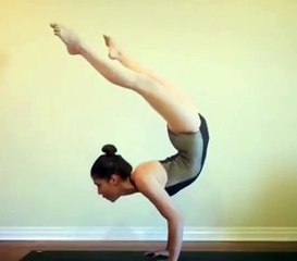 Köpek ile yoga yapmayı denemek