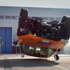 തലകീഴായി മറിച്ചോളു..ഞാന്‍ സ്‌ട്രോങ്ങാണ് #AnweshanamAuto