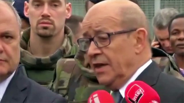 Le tournage de l'émission d'Arthur stoppé par Jean-Yves Le Drian ?