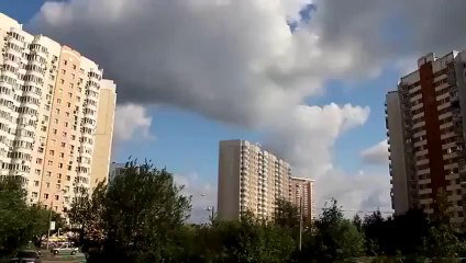 Dangerous Airplane Landing !