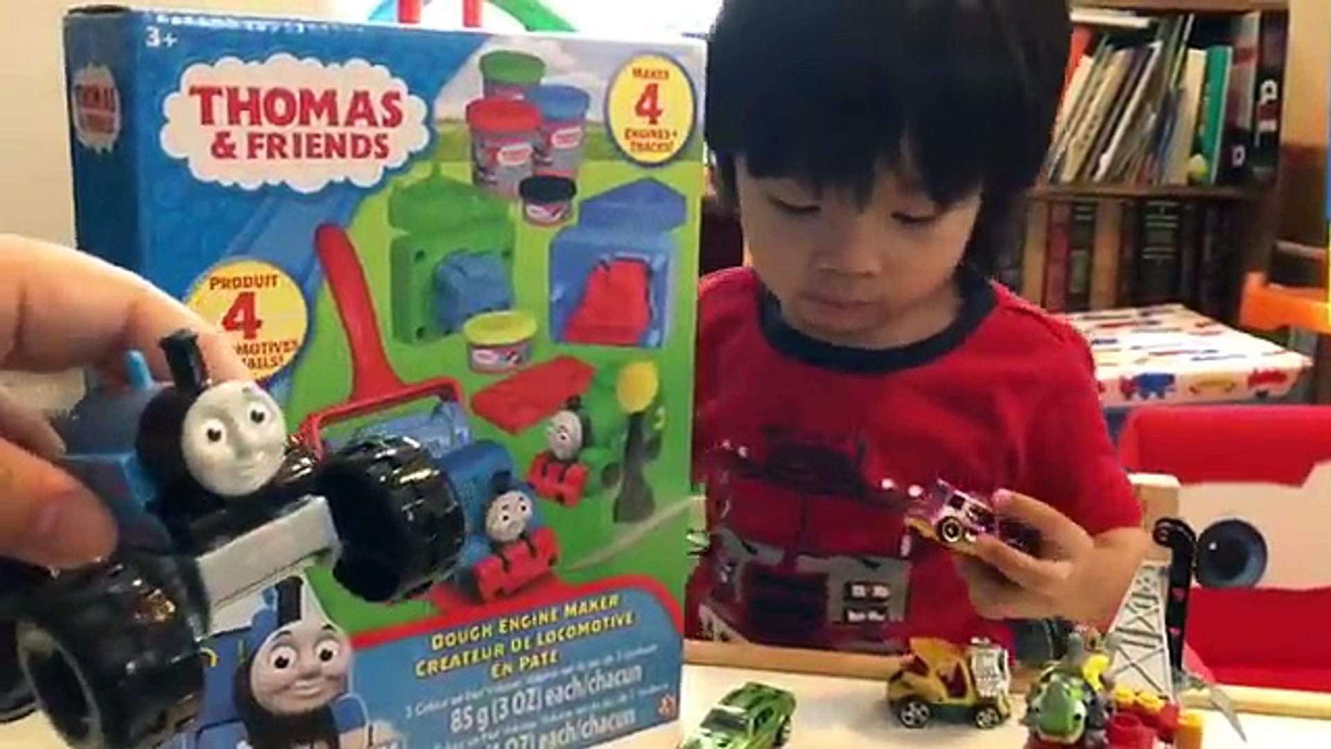 thomas and friends play doh set