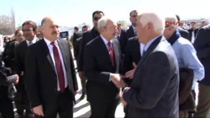 Download Video: Kılıçdaroğlu TOBB Başkanı Hisarcıklıoğlu'nun Annesi Solmaz Hisarcıklıoğlu'nun Cenaze Törenine...