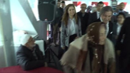 Yaşlılar Boğazın Tadını Çıkardı