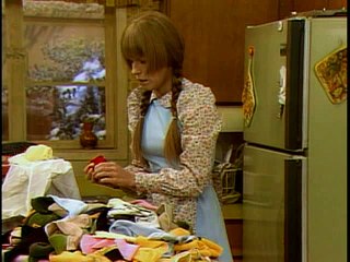 Mary Hartman, Mary Hartman Episode 198 Jan 05, 1977