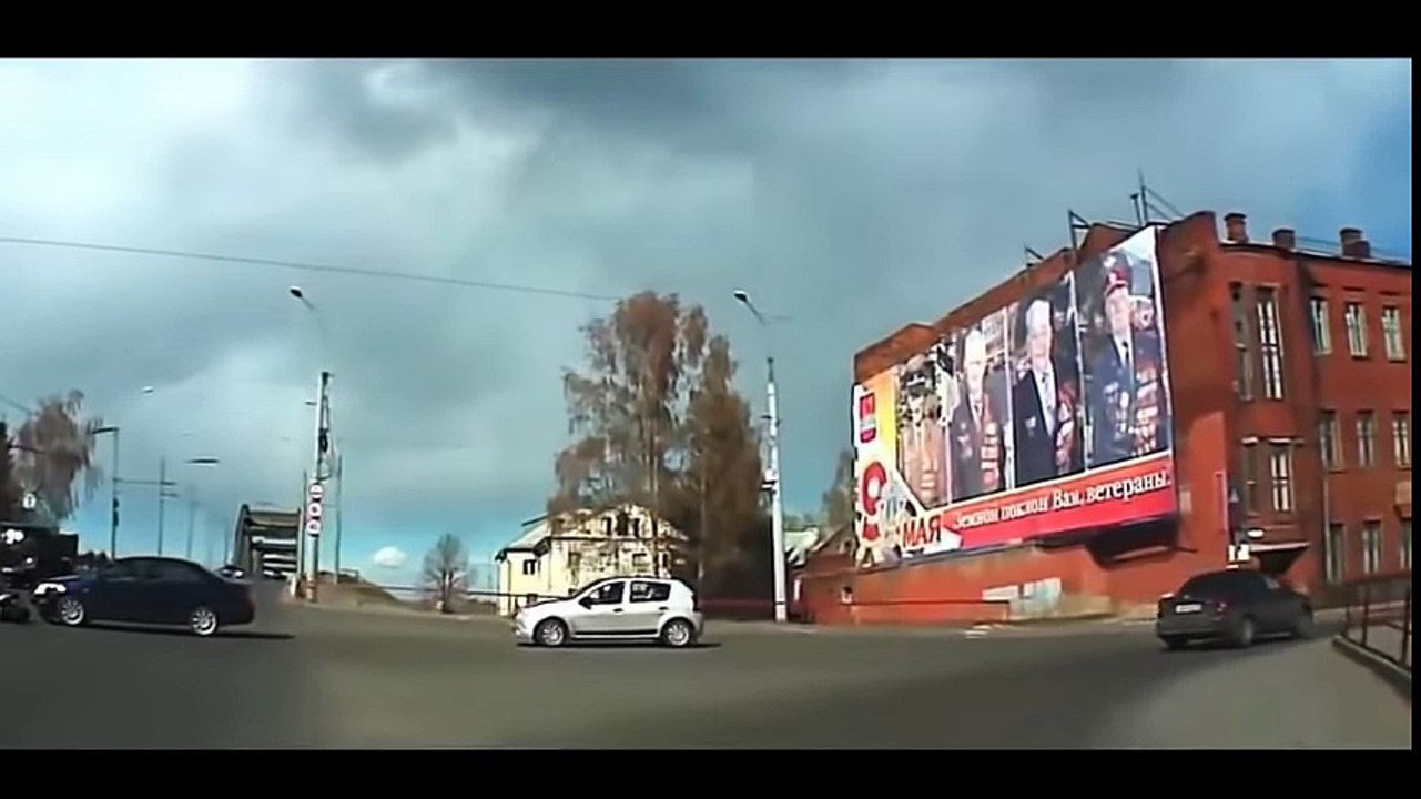 Motorcycle Fails And Crashes Compilation 2017, sportbike stunt Wrecks #16