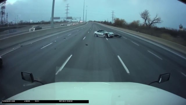 Fallait pas tenter un demi-tour sur l'autoroute ! FAIL