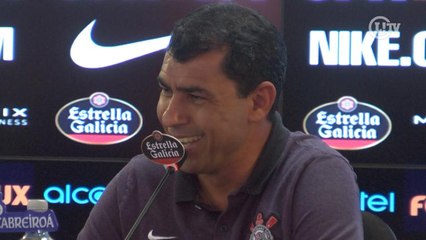 Carille sinaliza time com Pedrinho, mas alfineta repórter: 'Tá escalando pra mim?'