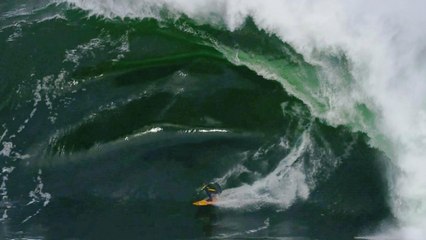 Russell Bierke Battles a Heavy Day at Shipstern Bluff | Sessions