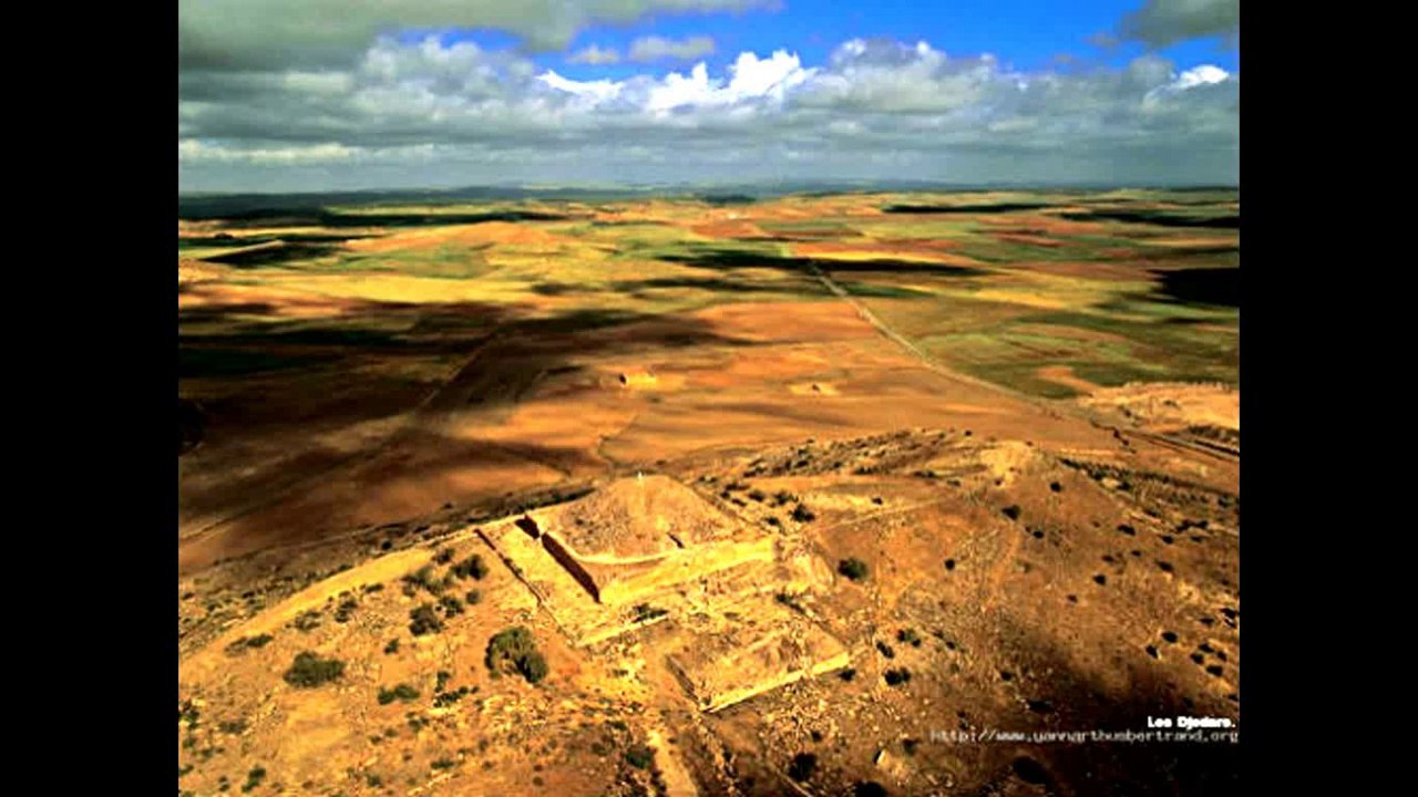 Moroccan and Algerien pyramids