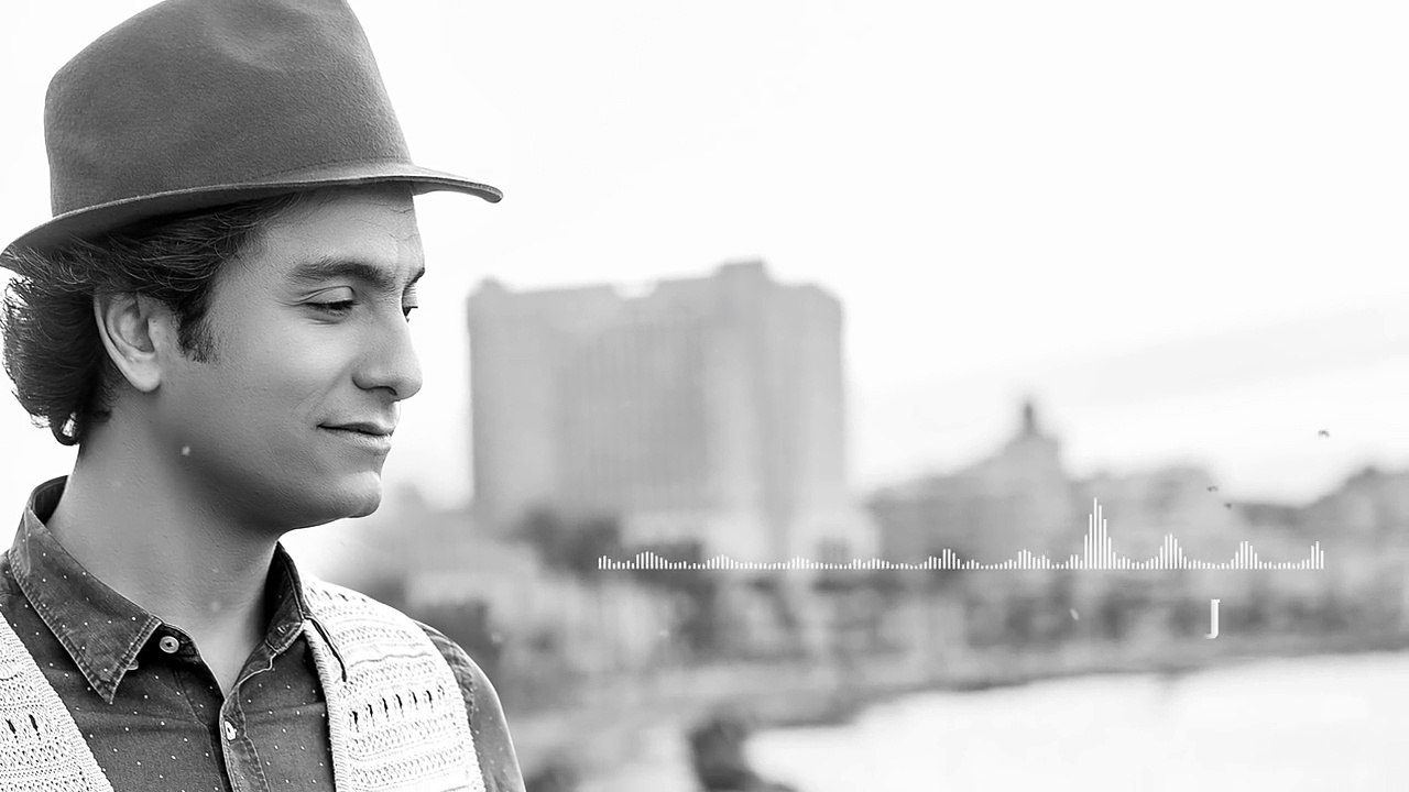 ---محمد محسن - فرحتها بالدنيا Mohamed Mohsen - Farhetha Bel Donia [Lyric Video]