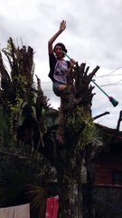 Cuando estas  bien emocionado cantando y te pasa esto.