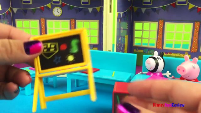 Peppa Pigs School Playset George Pig Madamme Gazzelle Zoe Zebra Peppa Pig Toys Porca Pepp