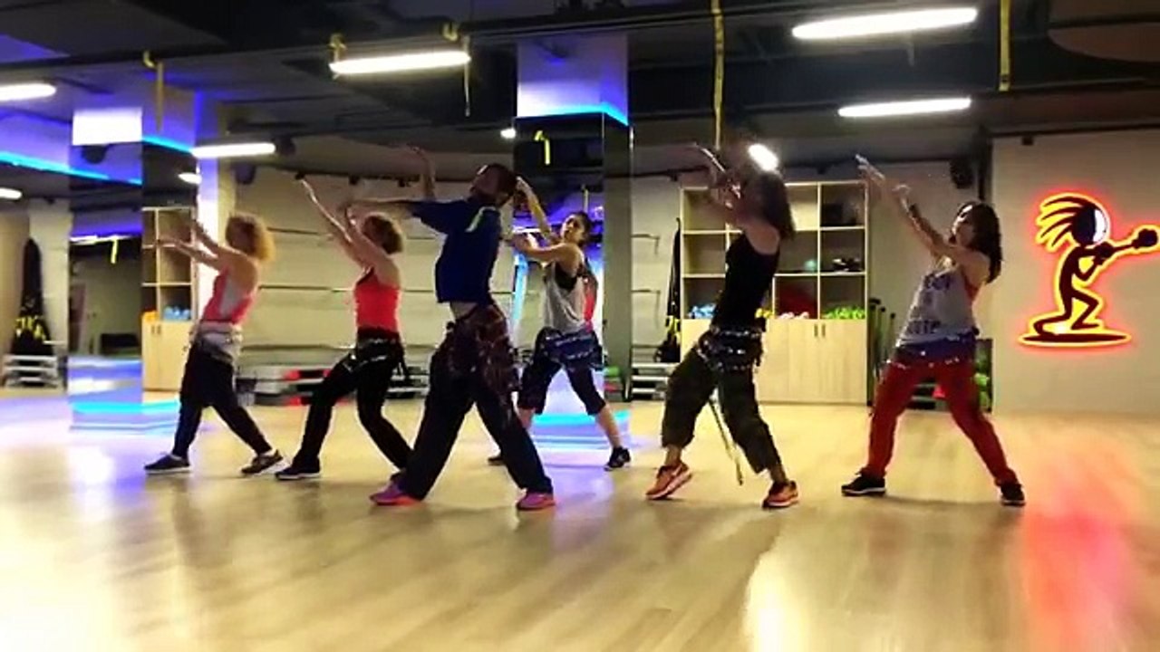 en hareketli arapça parça