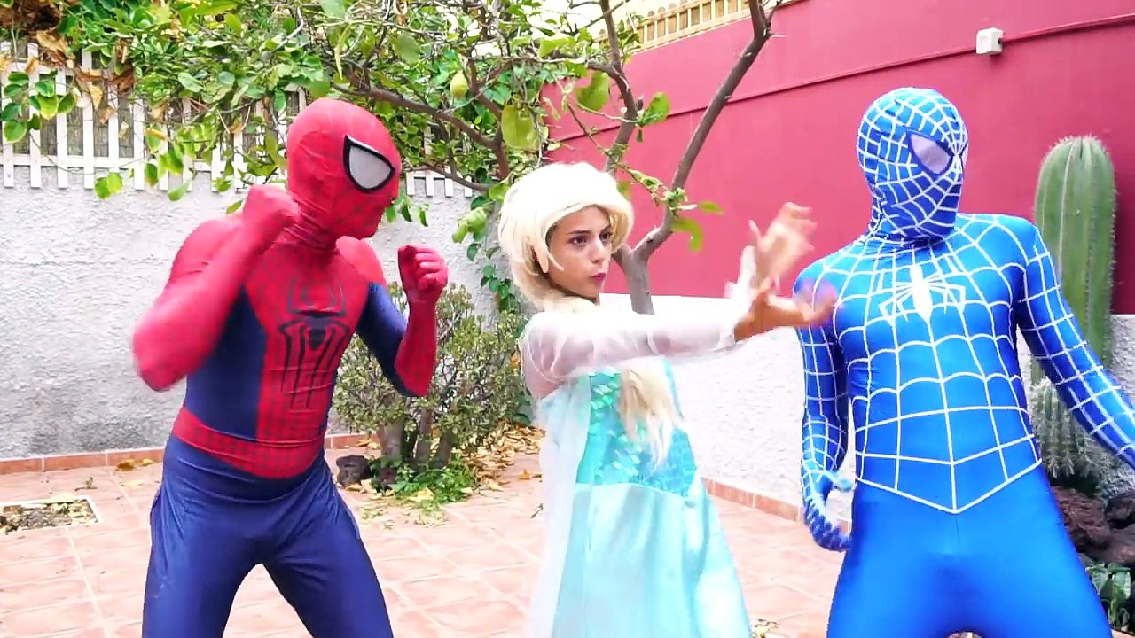 Frozen Elsa Chase by Mad Toilet Vampire! Spiderman, Superman & Joker in Real Life
