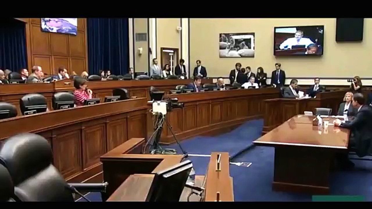 Trey Gowdy & Jason Chaffet -DOUBLE SNAP !!! -James Comey